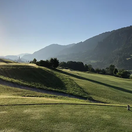 Piz Mundaun Apartman
